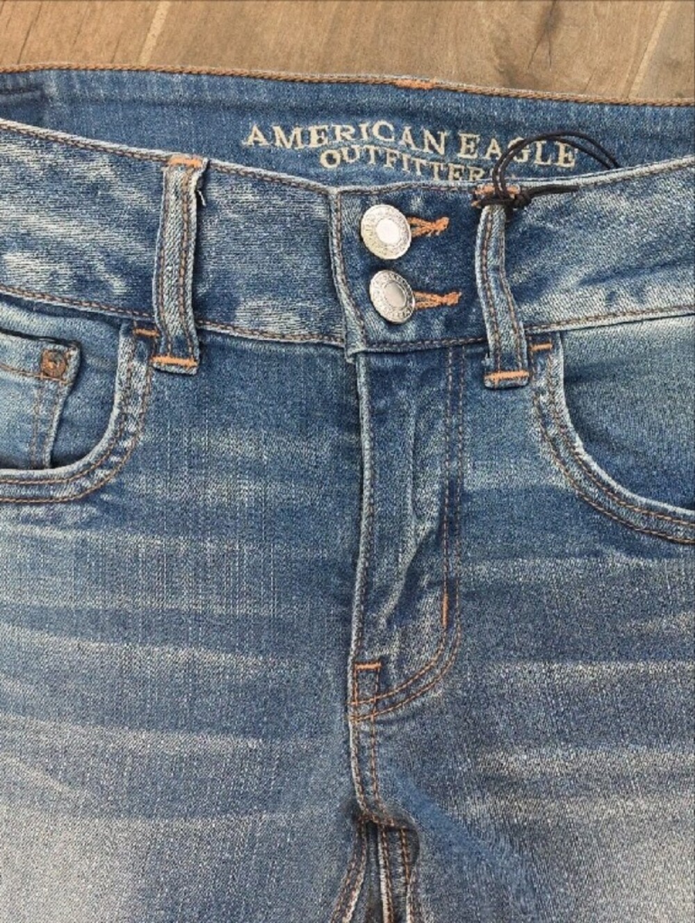 American Eagle Outfitters Light Blue Flared Stretch Jeans - Picture 2 of 5